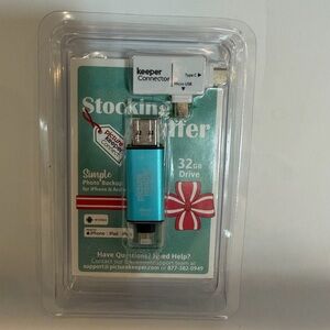 Picture Keeper 32GB Photo Backup Drive